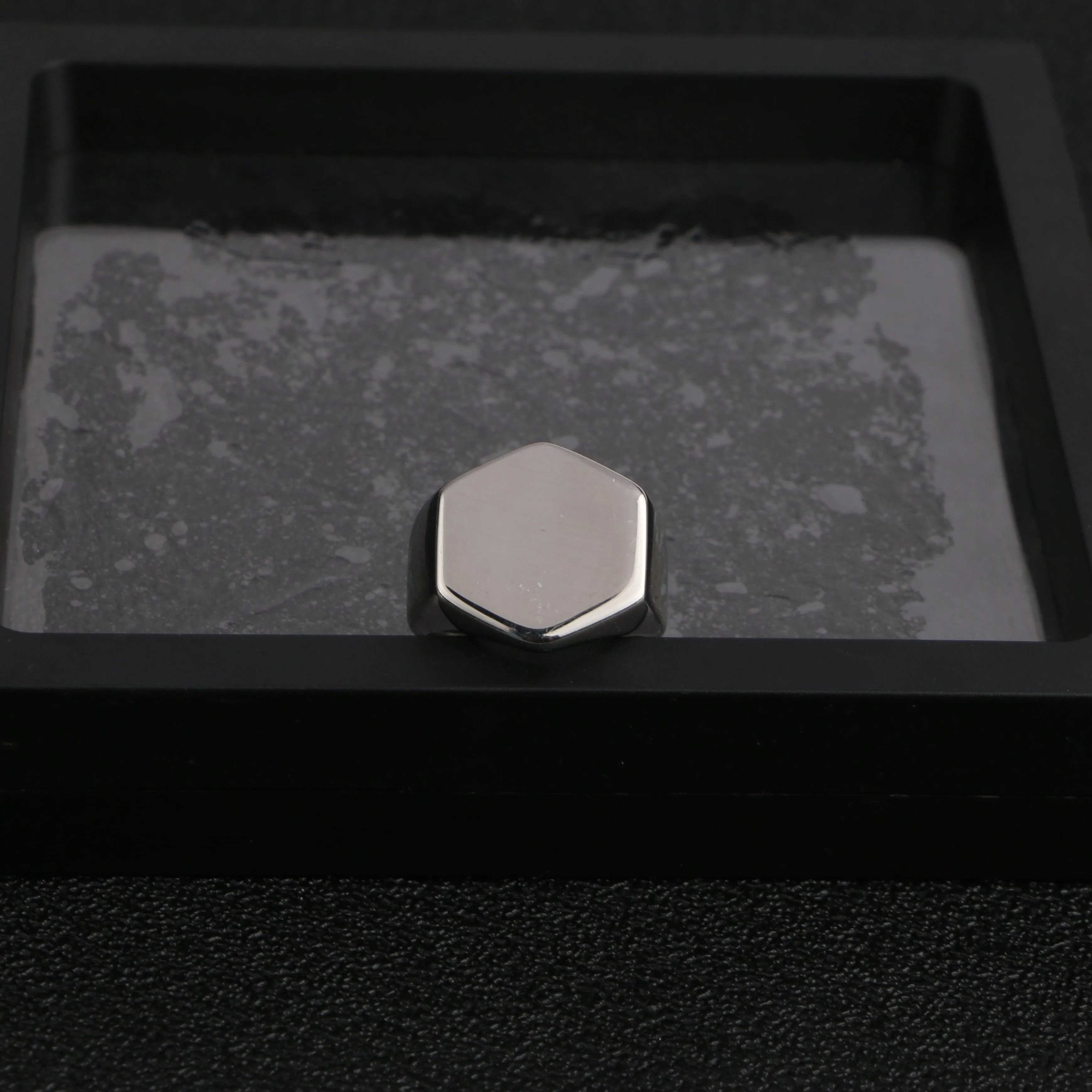 Hexagon Edge Ring