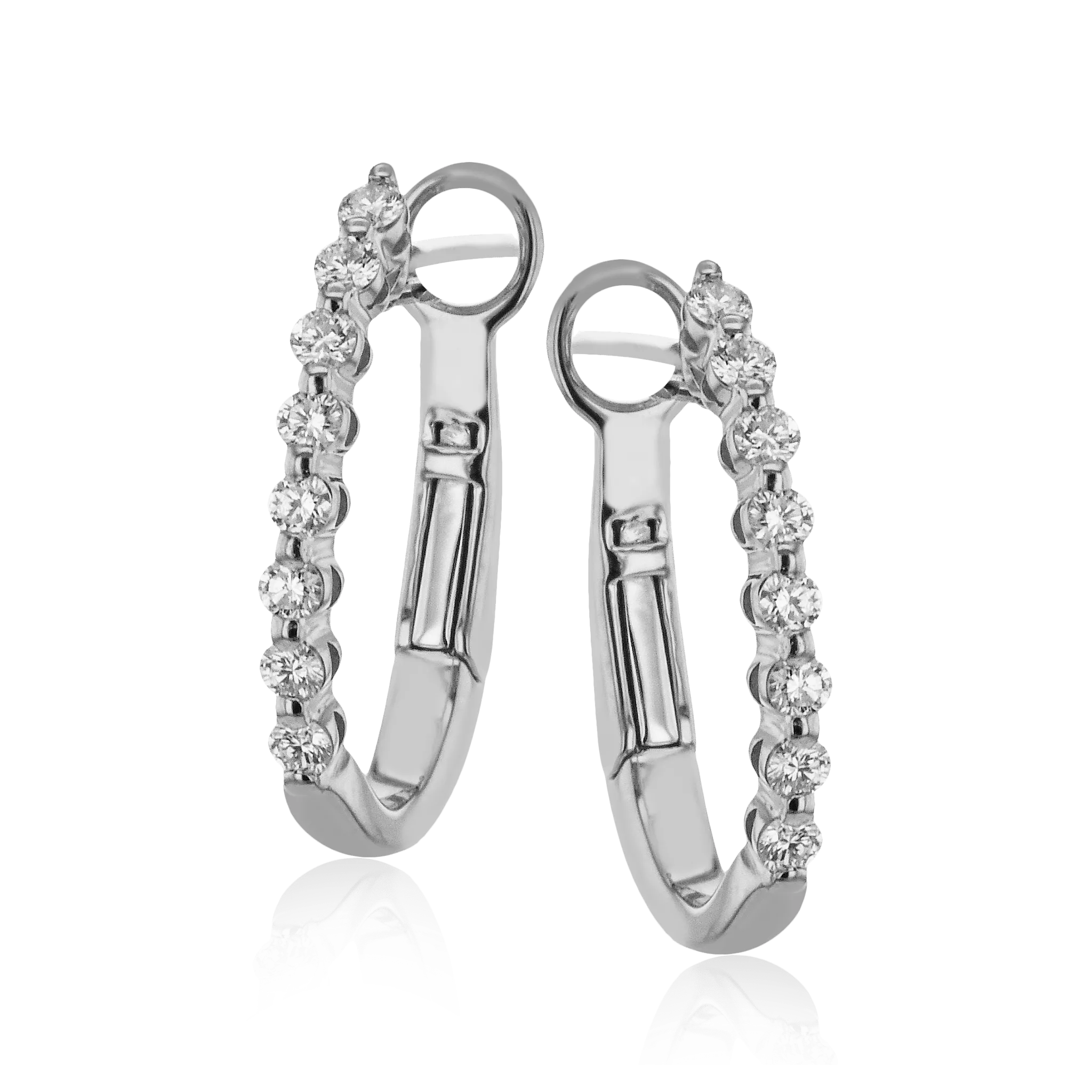 Hoop Earrings in 18k Gold with Diamonds