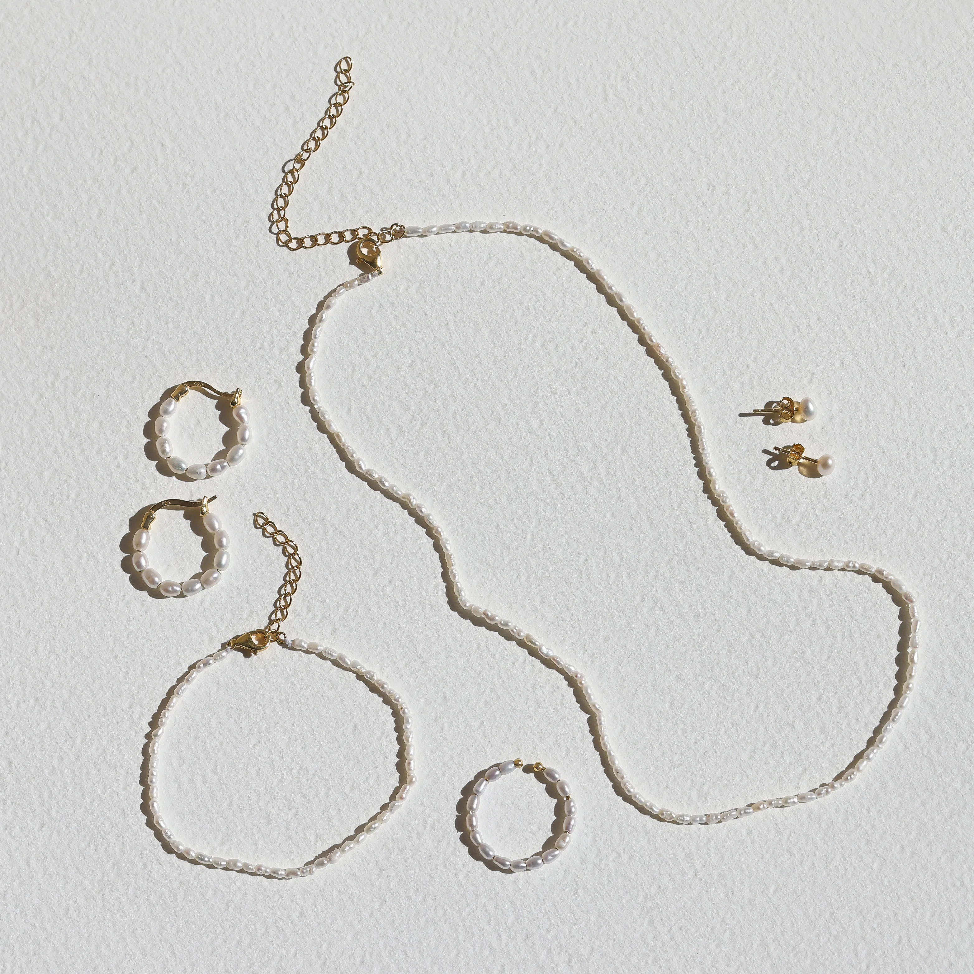 Mini Pearl Studs - Gold