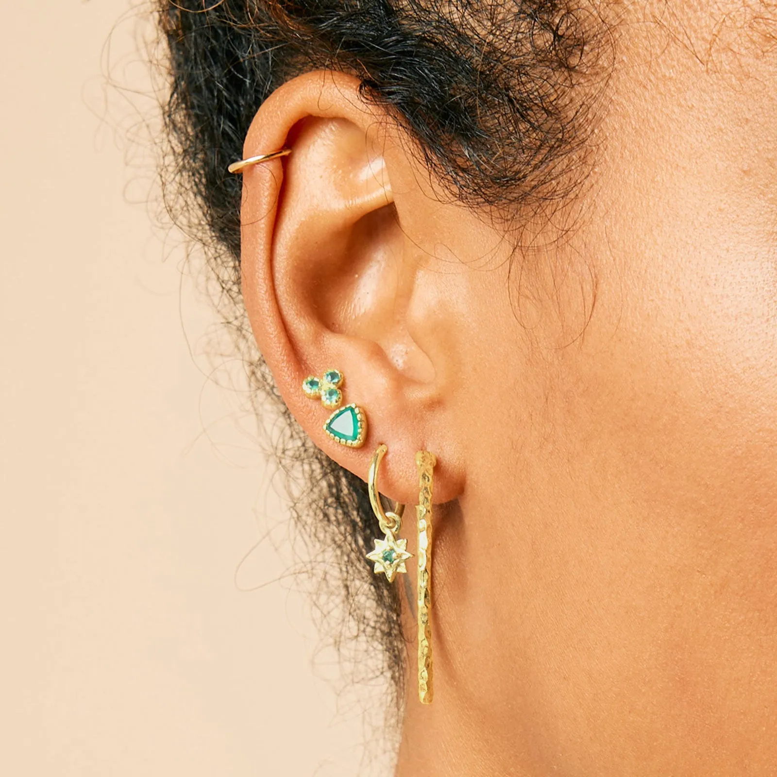 Threeni Stud Earrings - Gold Green Onyx